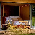Pepites Et Spas - * Premilhat