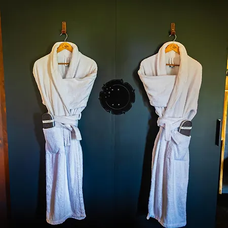 D'exception Avec Jacuzzi Prive I Montlucon I Auvergne Premilhat