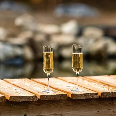 D'exception Avec Jacuzzi Prive I Montlucon I Auvergne Apartament